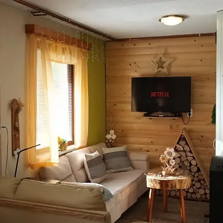 Forest Peace, Lavrovec Hlevni Vrh