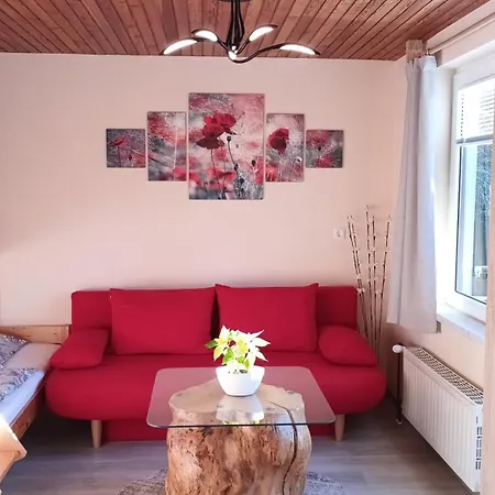 Forest Peace, Lavrovec Tatil Evi Hlevni Vrh