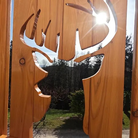 Forest Peace, Lavrovec Hlevni Vrh