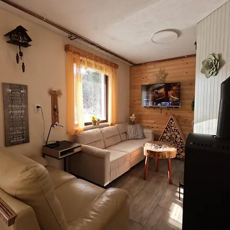 Forest Peace, Lavrovec