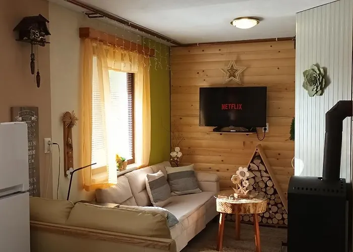 Forest Peace, Lavrovec Hlevni Vrh