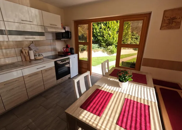 別荘 Forest Peace, Lavrovec *