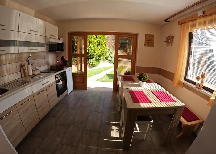 Forest Peace, Lavrovec 別荘 Hlevni Vrh