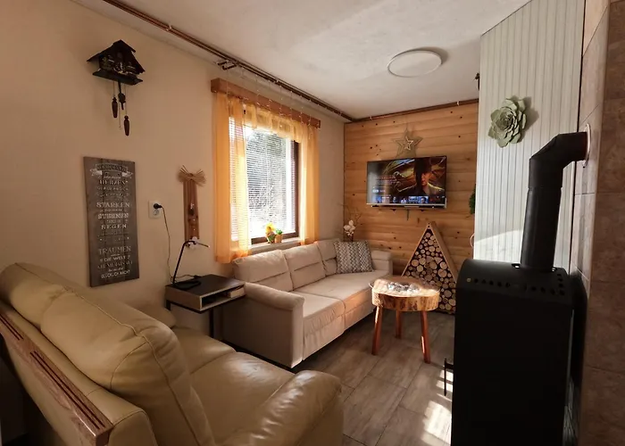 Forest Peace, Lavrovec