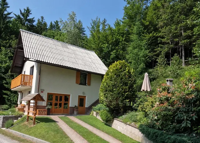 別荘 Forest Peace, Lavrovec Hlevni Vrh